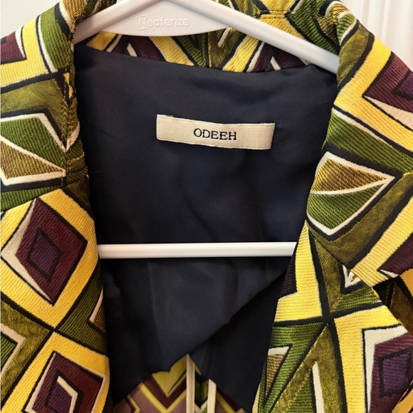 Chic Geometric Patterned Jacket - Picture 2 of 6